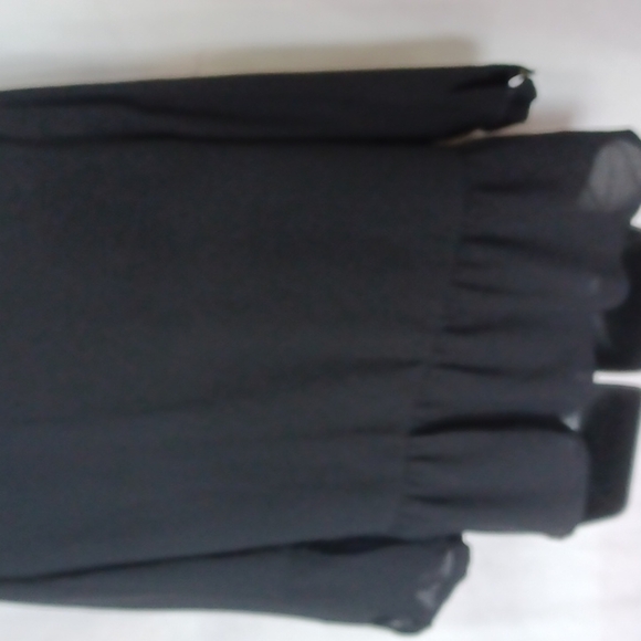 Zara Basic Black 3/4 Sleeve Tunic Blouse Medium, raw edges. Semi-sheer - Picture 4 of 7